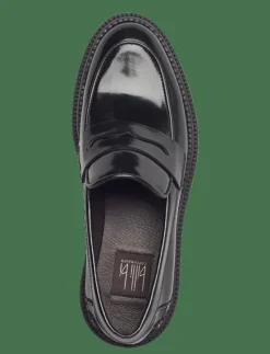 Shoes - Loafers