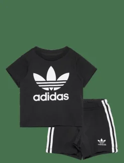 SHORT TEE SET - Set med kortärmad t-shirt