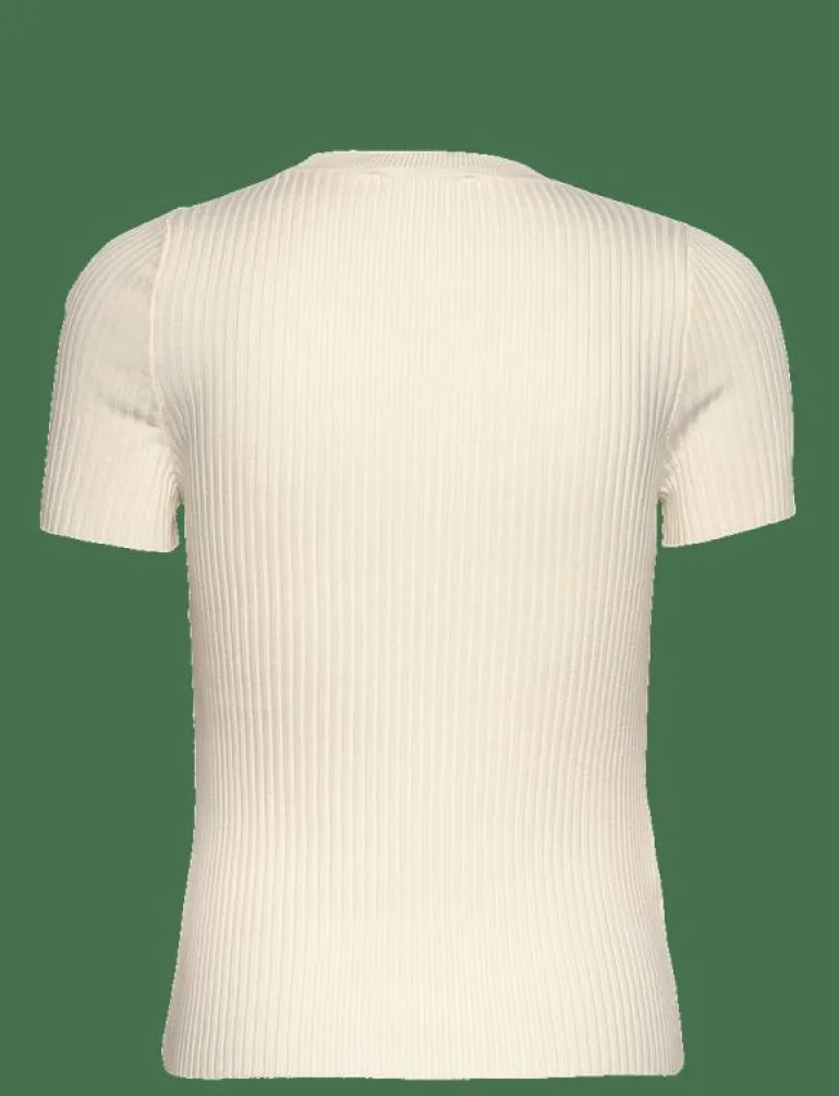 Short-sleeved ribbed sweater with buttons - Stickat