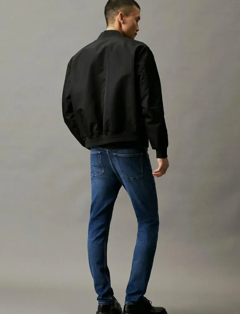 SLIM TAPER - Slim jeans