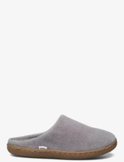 Slippers - Inneskor