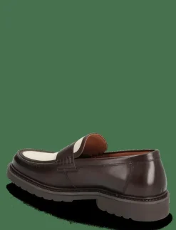 T51 2620 - Loafers
