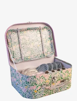 Tea set in suitcase, green - Leksakskök & Tillbehör