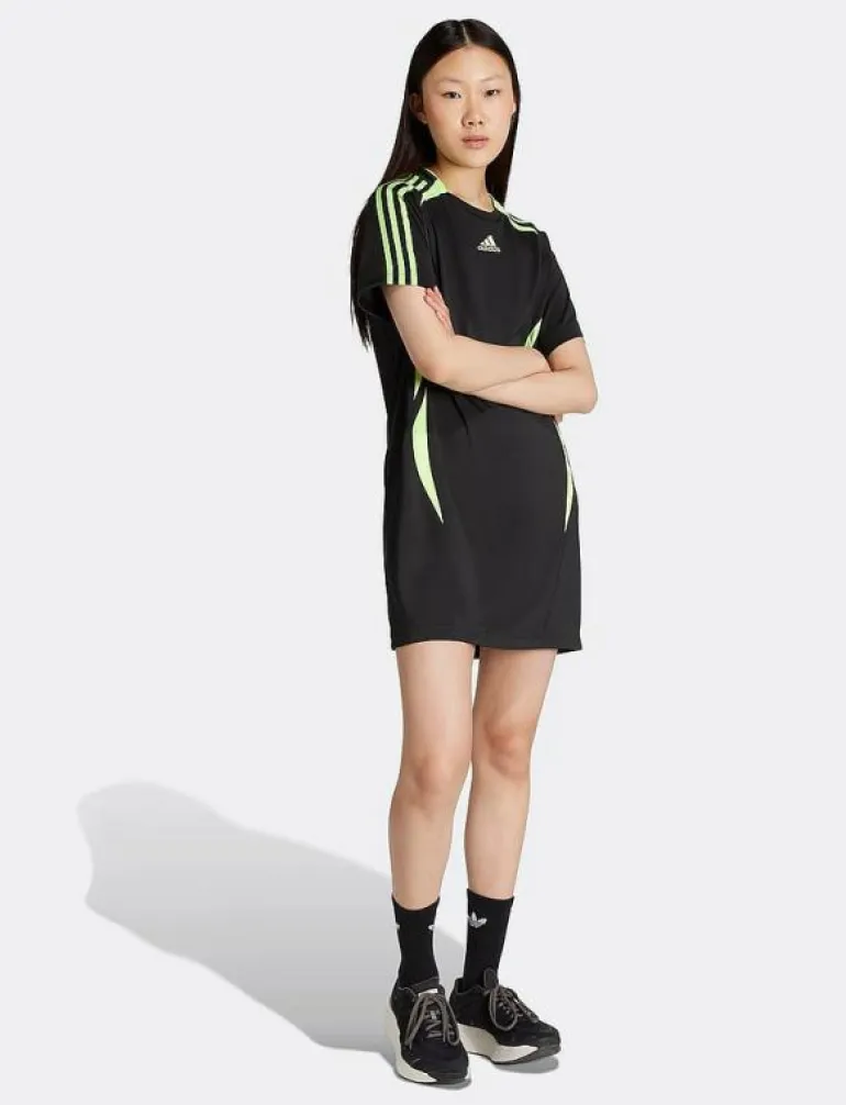 TEAMGEIST DRESS - Klänningar
