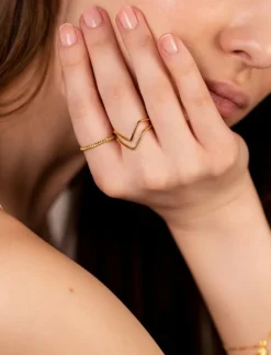 Tiny Arrow Ring Gold - Ringar
