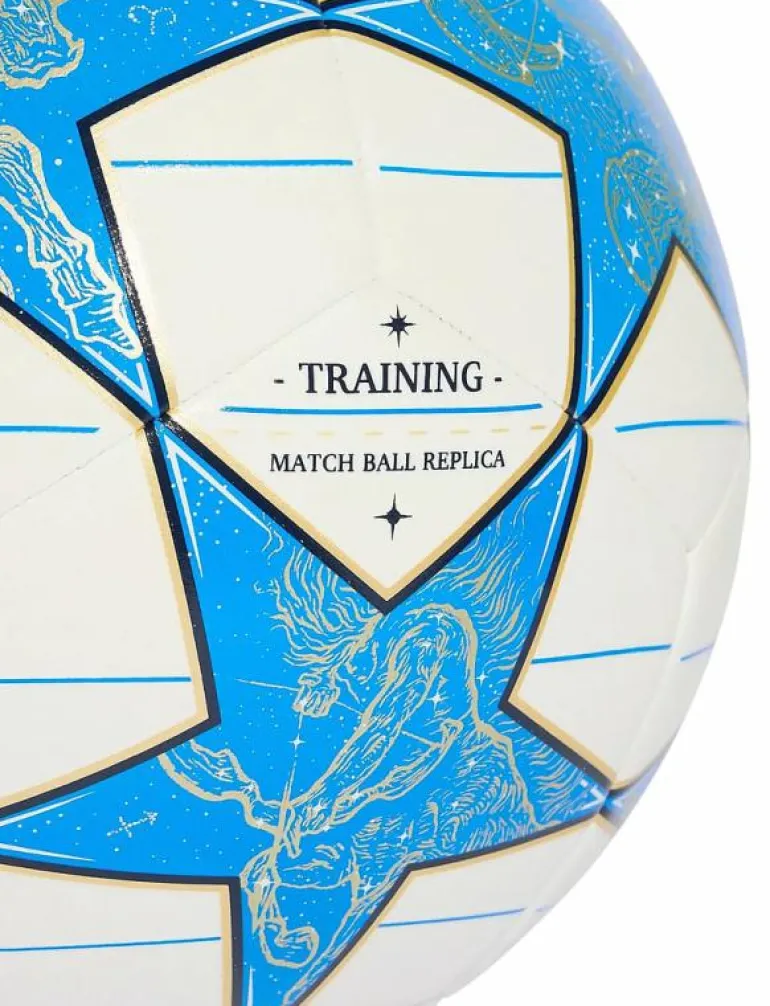 UCL TRN - Fotbollar