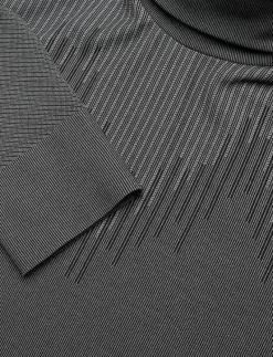 W U365T PRMKT M - Långärmade tröjor