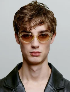 Winnie - Round Frame