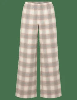 Winter White Pyjama - Pyjamas