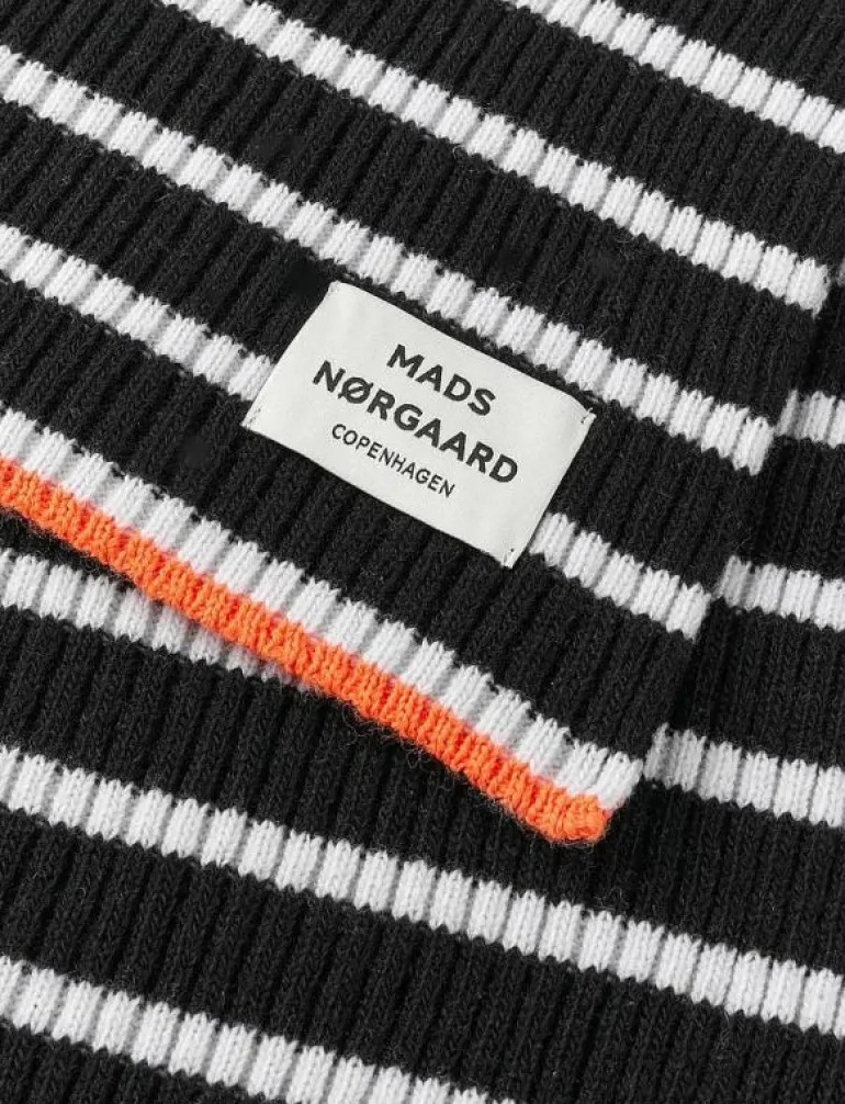 Yota Grafenau Scarf - Halsdukar